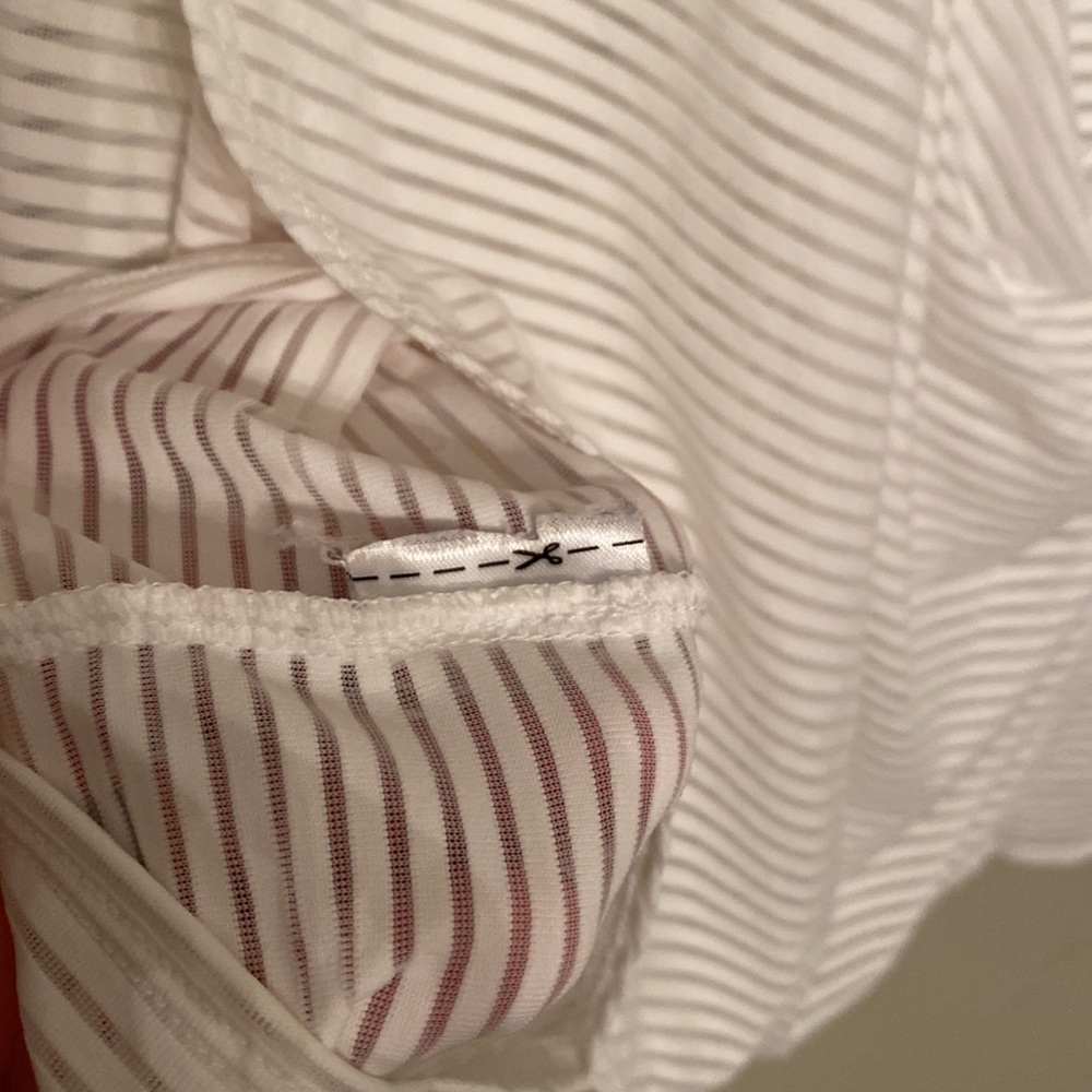 GapFit Shadow Stripe Crossback Tank Top - Picture 7 of 9